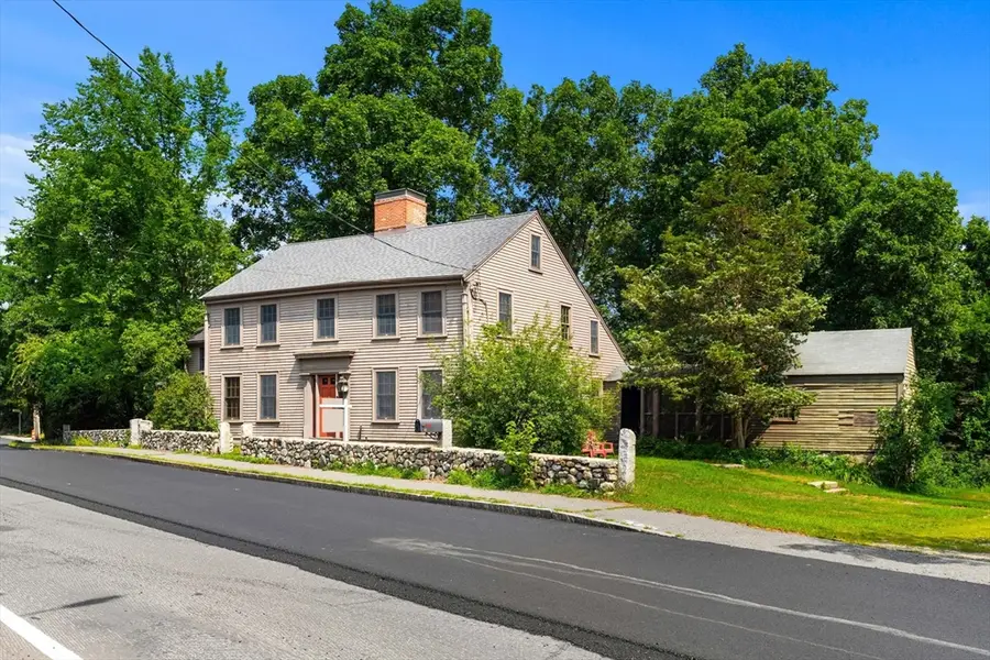 17 Elm St, North Reading, MA 01864 - #3