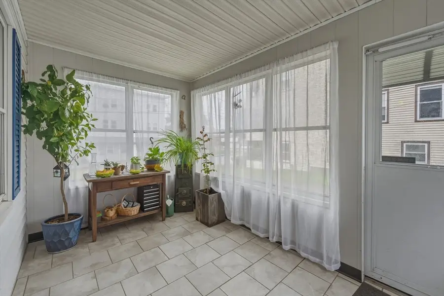 45 Nichols St, Gardner, MA 01440 - #3