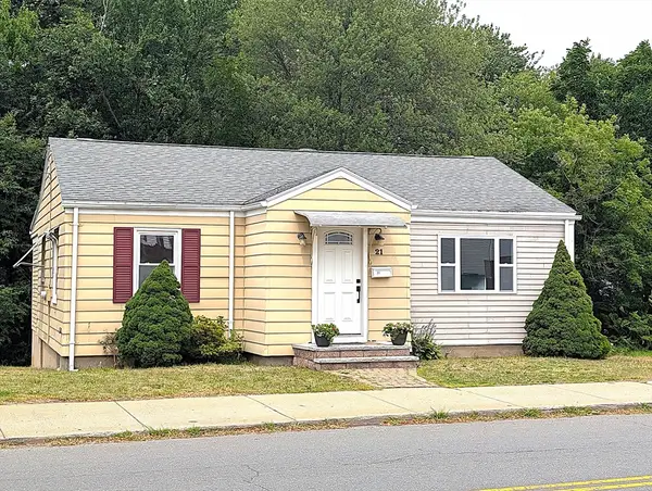 21 Stanwood St, Lynn, MA 01904