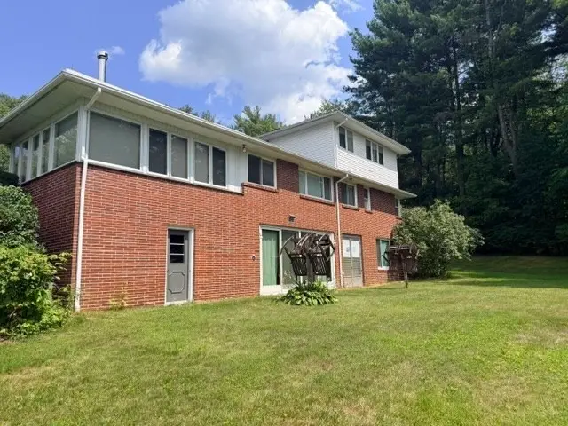 61 Arnold Rd, Pelham, MA 01002 - #3