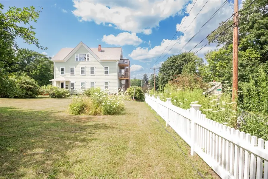 18 Steele St, Worcester, MA 01607 - #2