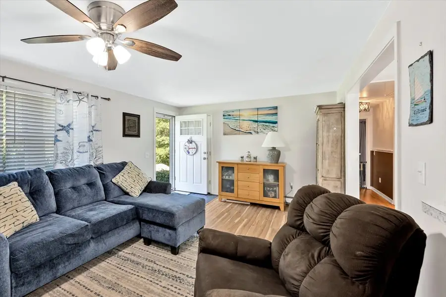 30 Patience Ln, Cotuit, MA 02635 - #3