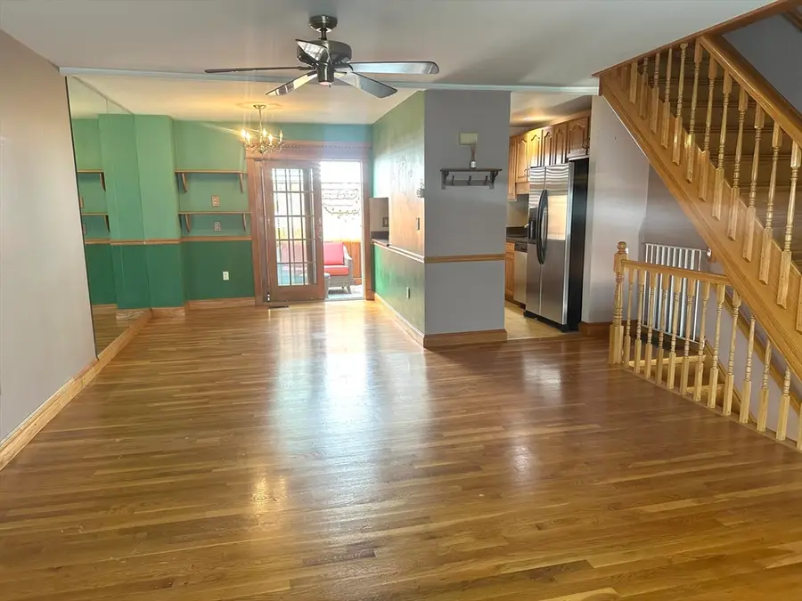 50 Gates St #1, Boston, MA 02127 - #3