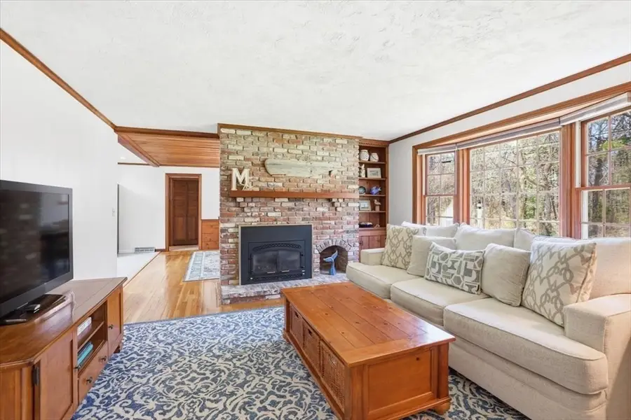 106 Pine Street, Yarmouth Port, MA 02675 - #2