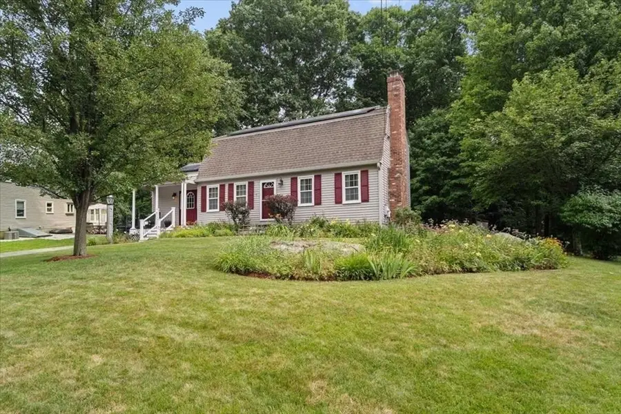 7 Caroline Dr, Milford, MA 01757 - #2