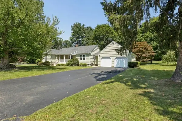 15 Winter Street, Northborough, MA 01532