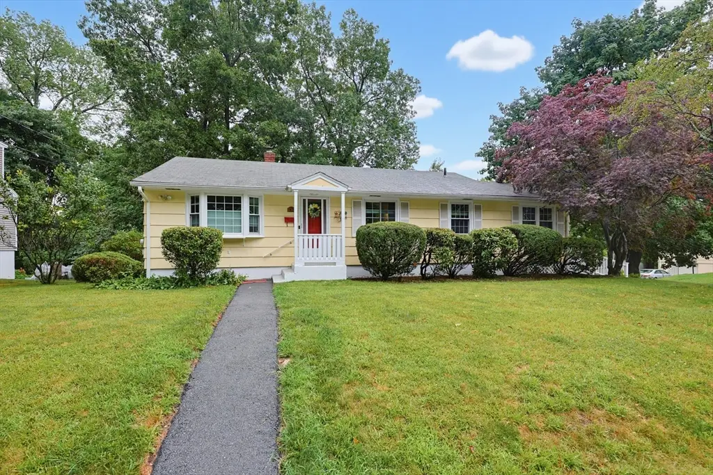 32 Saratoga Drive, Worcester, MA 01606 - #1