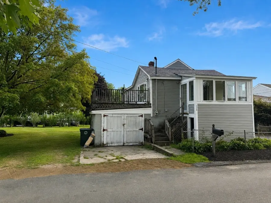 128 Mablin Ave, North Andover, MA 01845 - #2
