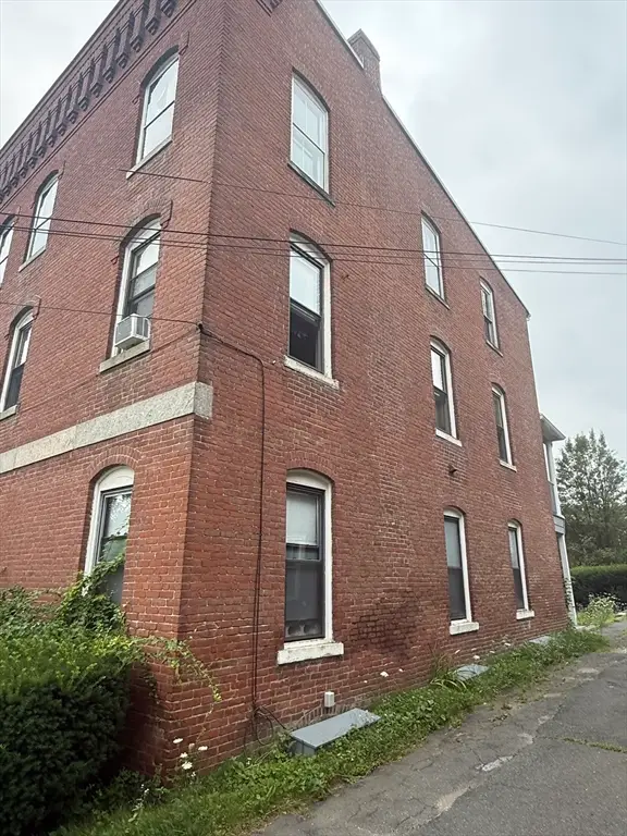 28-30 Second St, Turners Falls, MA 01376 - #3