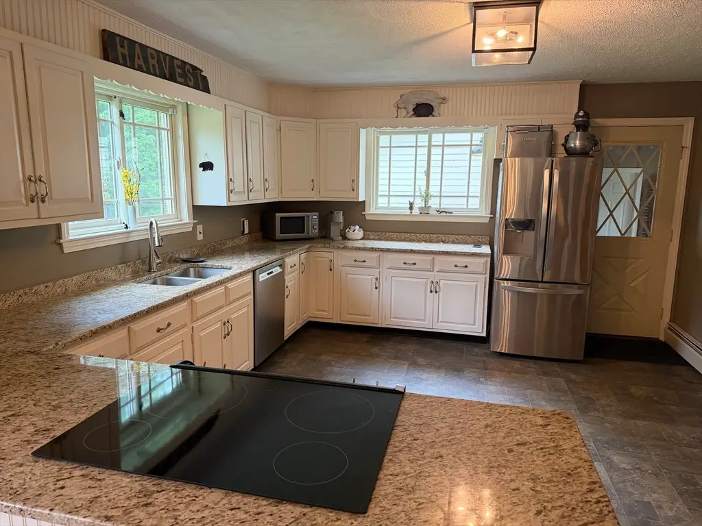 261 Worcester Rd, Princeton, MA 01541 - #1