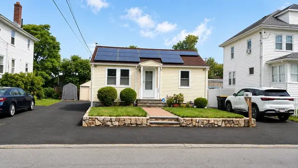 108 Tripp St, Framingham, MA 01702
