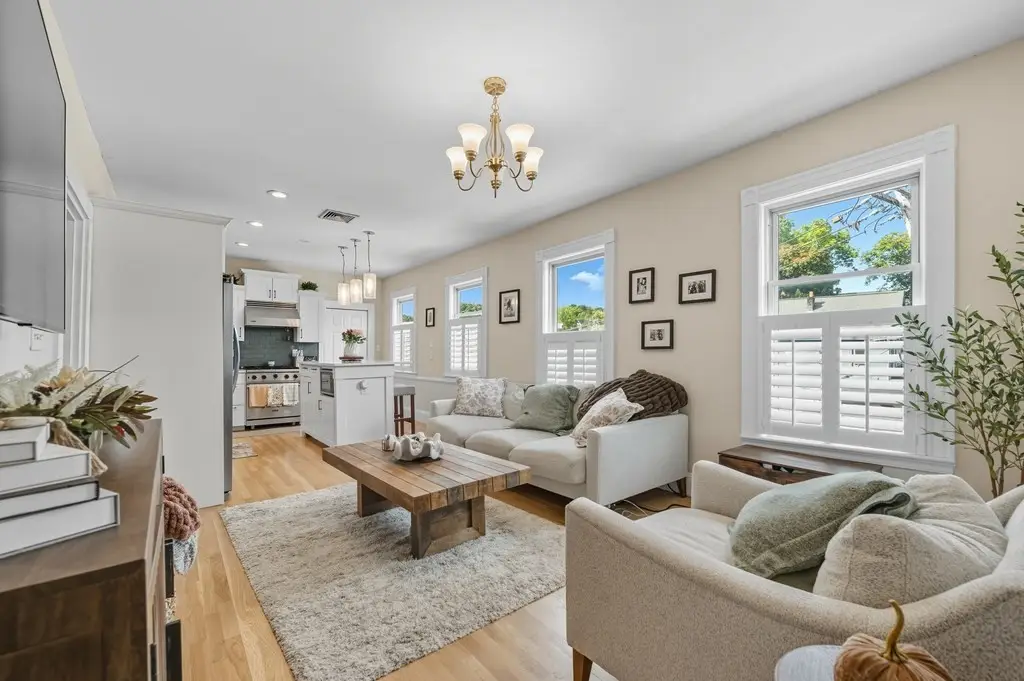 285 Neponset Ave #PH, Boston, MA 02122 - #1