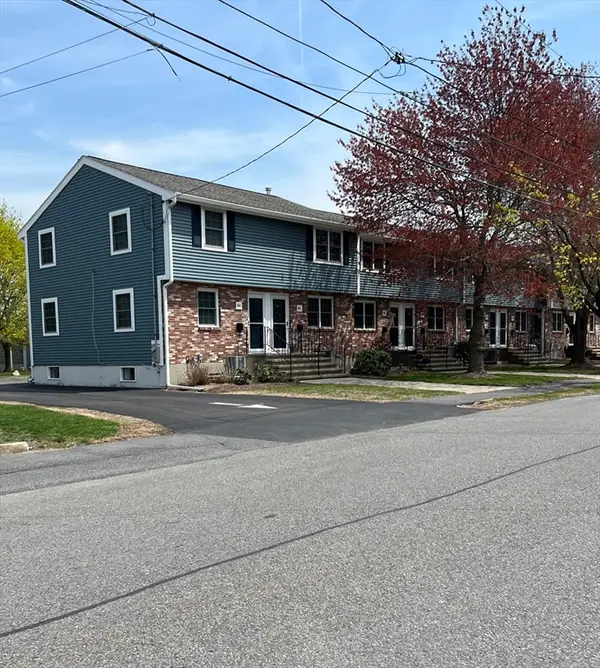 84 Durham Rd #84, Dedham, MA 02026