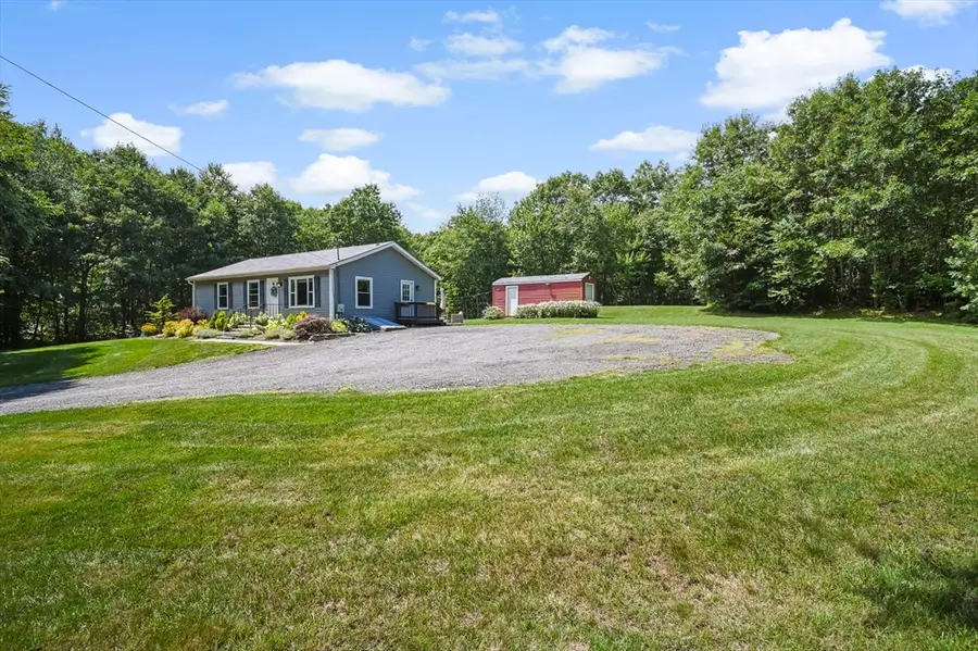 87 Monson Rd, Wales, MA 01081 - #3