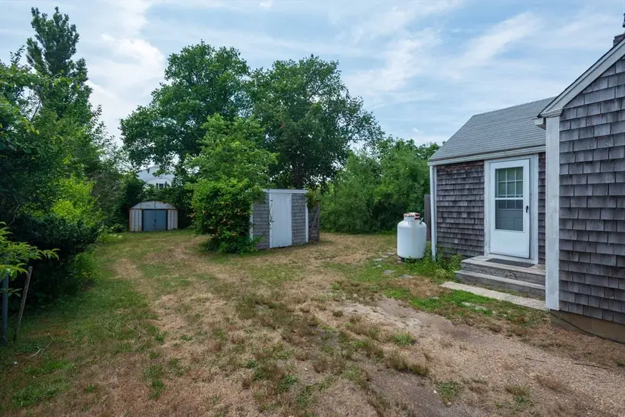 34 Curtis Ln, Edgartown, MA 02539 - #2