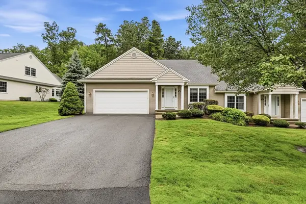 75 Shadow Brook Est #75, South Hadley, MA 01075