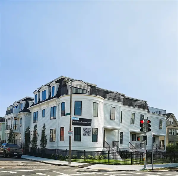 244 L Street #2, Boston, MA 02127