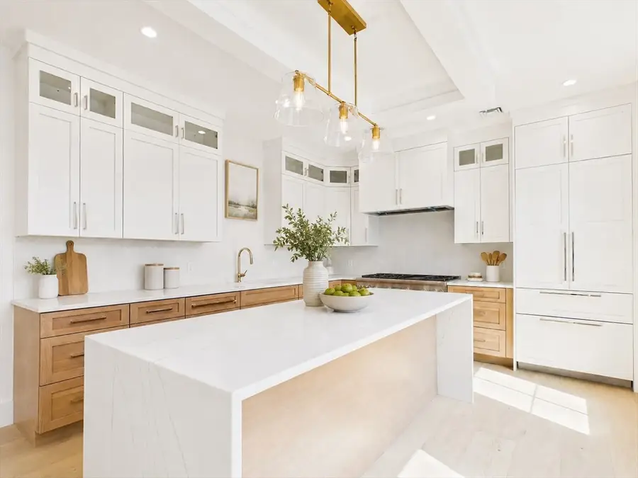 244 L Street #2, Boston, MA 02127 - #3