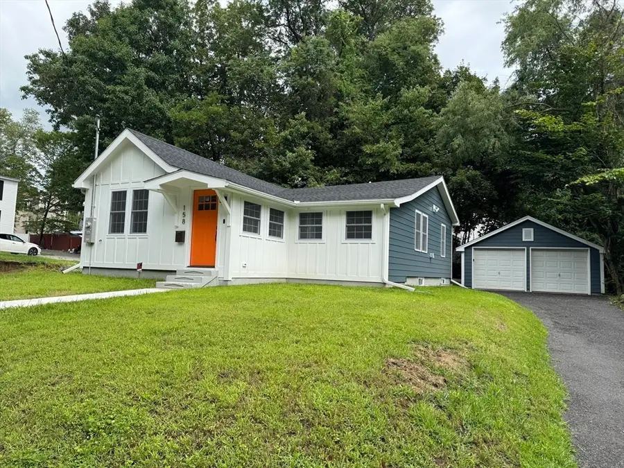 158 Fairview Ave, Athol, MA 01331 - #2