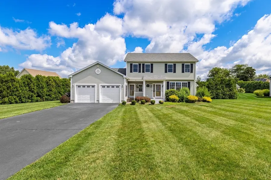 11 Aubin St., Seekonk, MA 02771 - #3