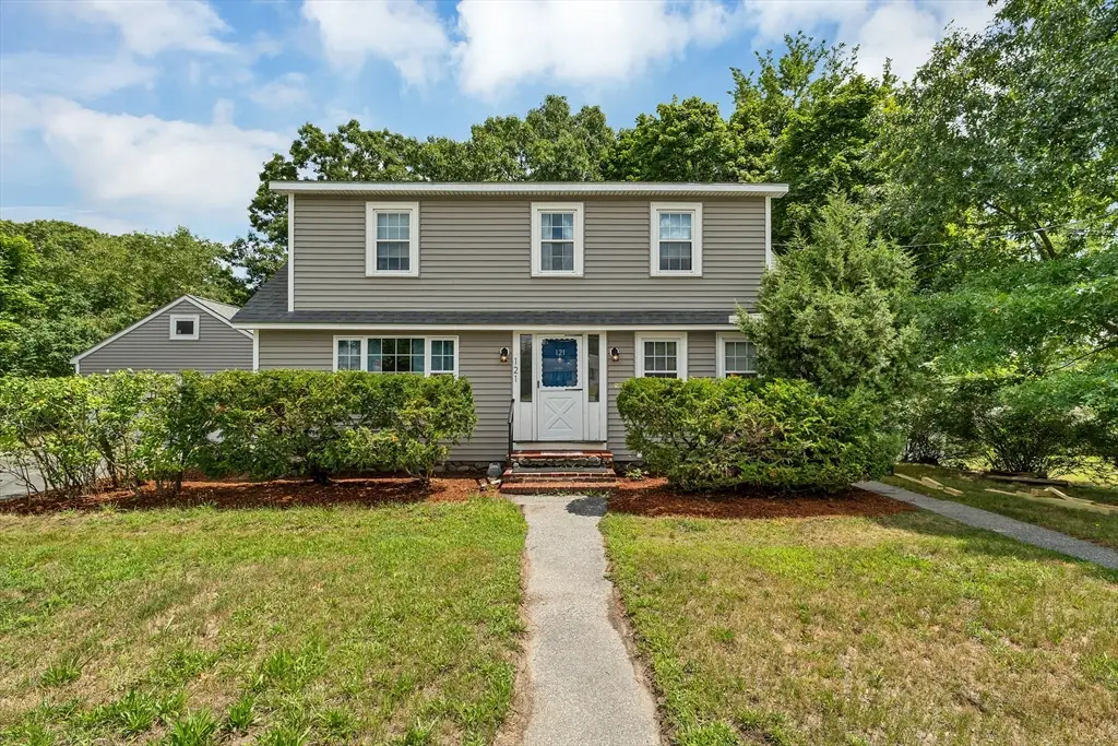 121 Elm St, Methuen, MA 01844 - #1