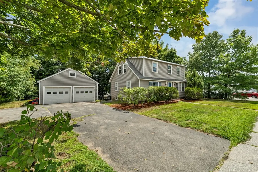 121 Elm St, Methuen, MA 01844 - #2