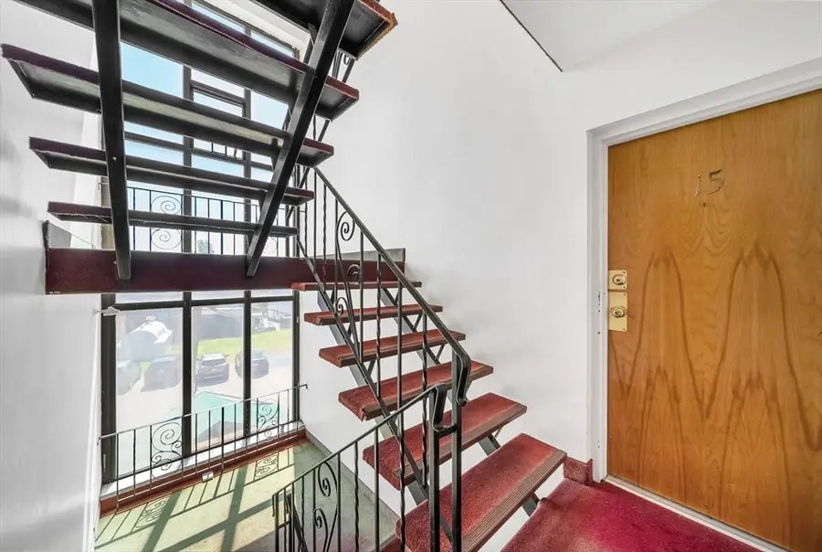 326 Broadway #15, Somerville, MA 02145 - #2