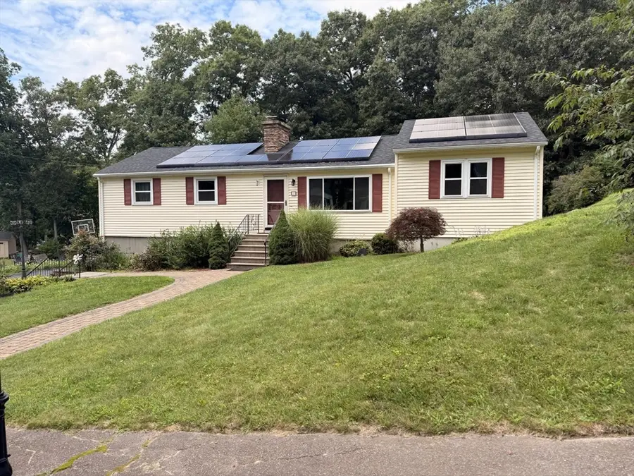 57 Laurel Ln, Bellingham, MA 02019 - #2