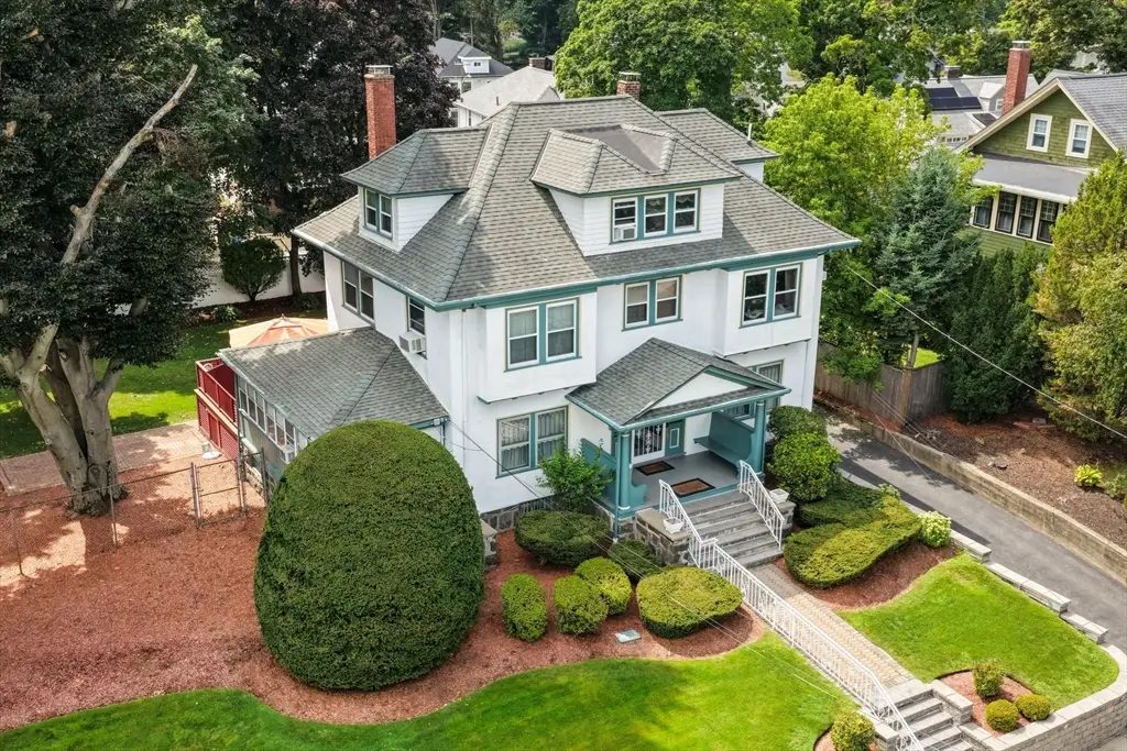 32 Sagamore Ave, Medford, MA 02155 - #1