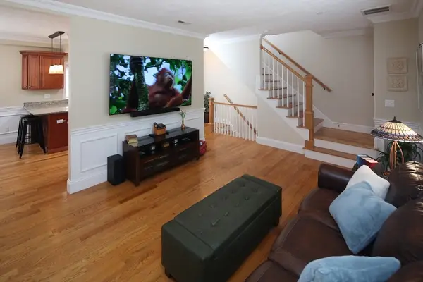 159 Willard St #5, Quincy, MA 02169