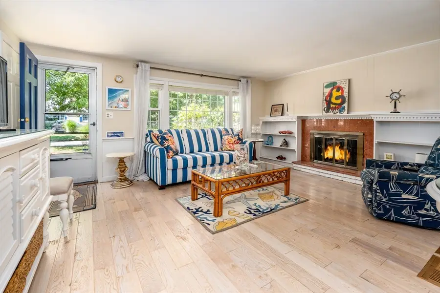 6 Security St, Hyannis, MA 02601 - #2