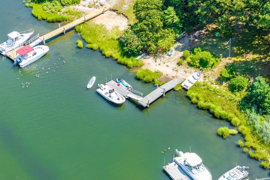 199 Edgewater Dr W, East Falmouth, MA 02536 - #2