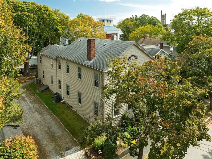 51 William St #2, Fairhaven, MA 02719 - #2