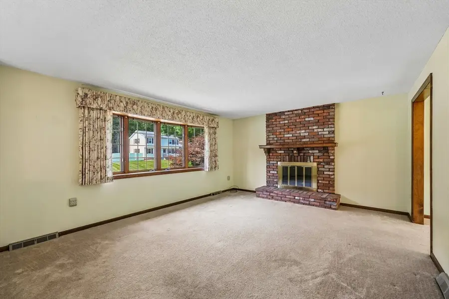 60 Forest Hill Rd, Feeding Hills, MA 01030 - #3