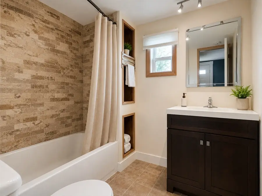 170 Rockland #9, Hingham, MA 02043 - #3
