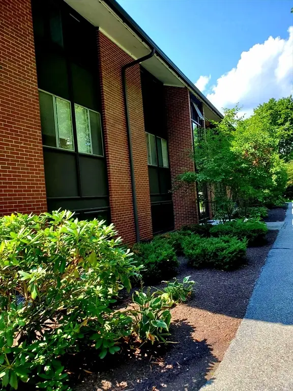 5 Longwood Drive #205, Andover, MA 01810 - #2