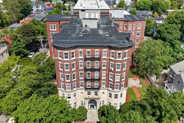 55 Magazine St. #18, Cambridge, MA 02139