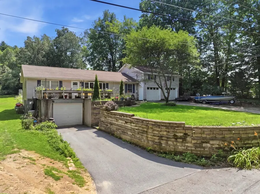 14 H Putnam Rd, Charlton, MA 01507 - #2