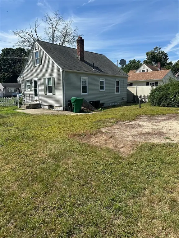 42 Clairmont Ave., Chicopee, MA 01013 - #3