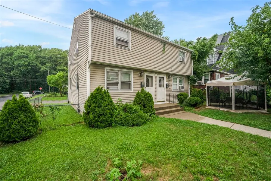 46-48 Fenwick St, Springfield, MA 01109 - #2