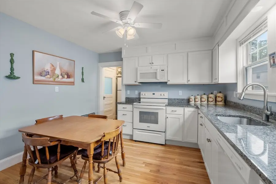 35 Trapelo St, Boston, MA 02135 - #3