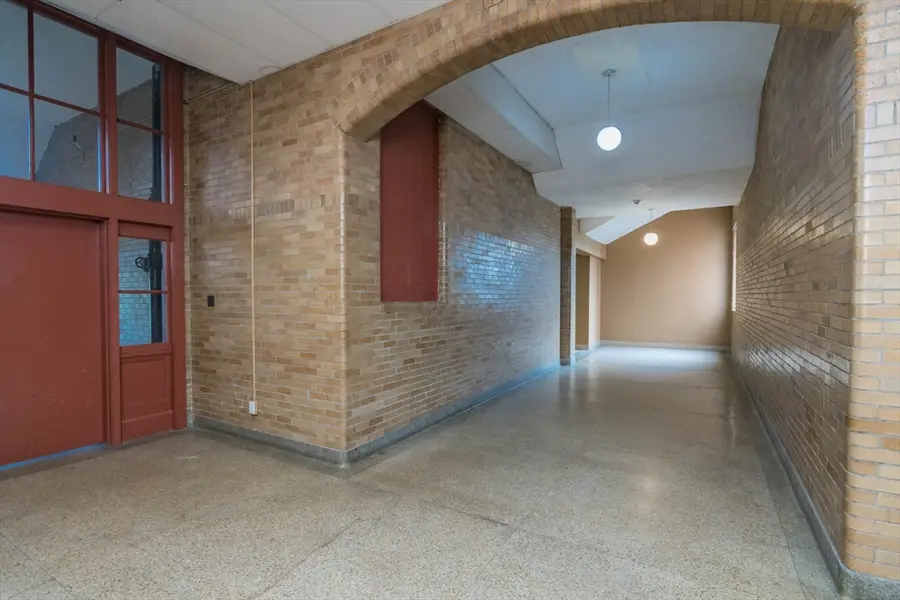 90 Mckinstry Ave #221, Chicopee, MA 01013 - #2