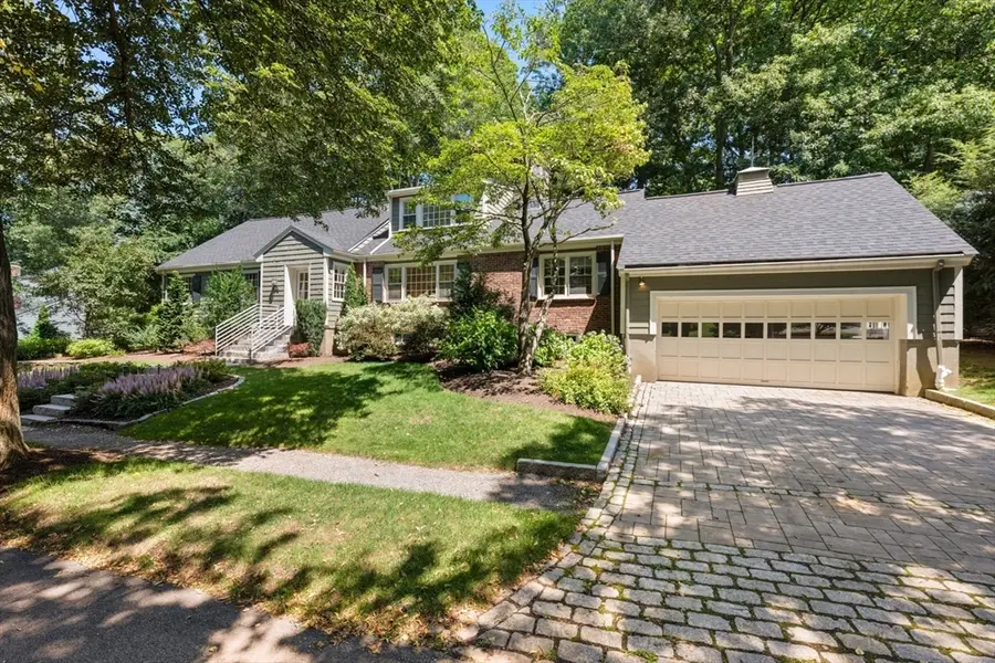 44 Valley Rd, Brookline, MA 02467 - #2
