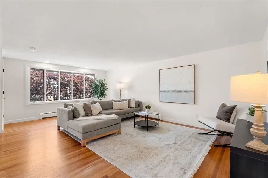 11 Newman St, Revere, MA 02151 - #3