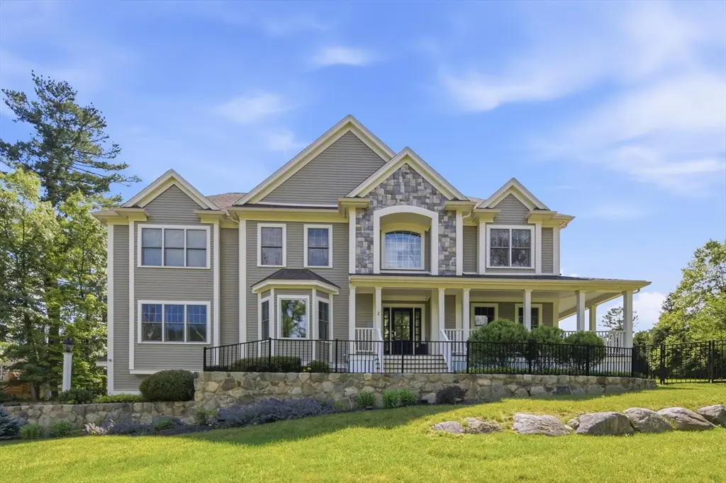 2 Norma Way, Middleton, MA 01949 - #1
