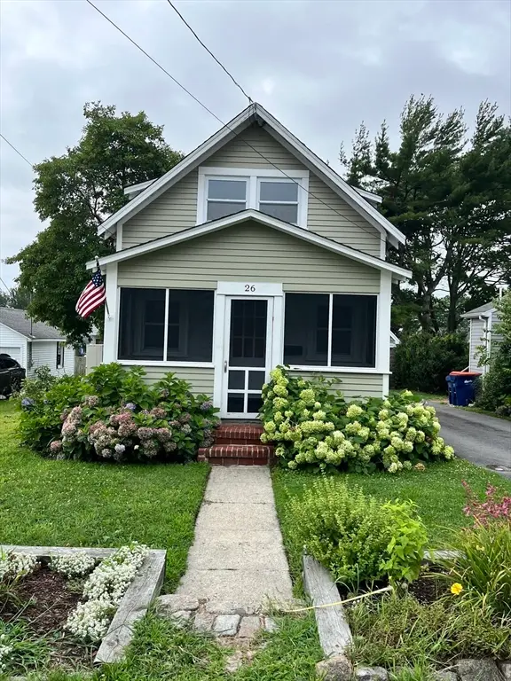 26 Harvard St, Fairhaven, MA 02719