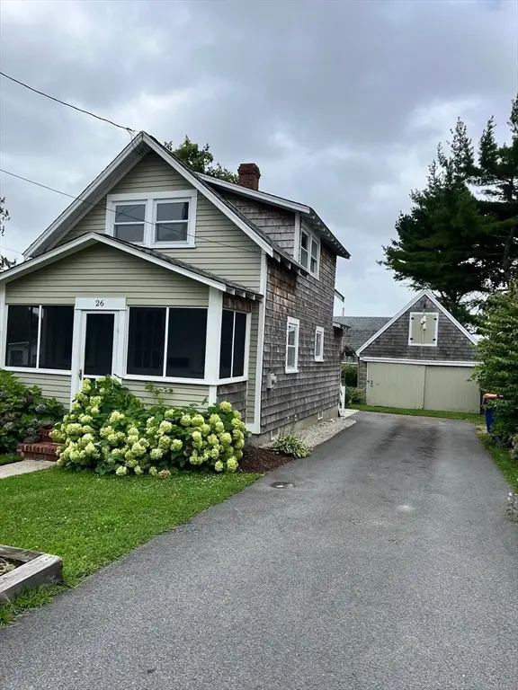 26 Harvard St, Fairhaven, MA 02719 - #2