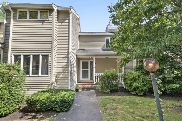 28 Pemberton St #B, Walpole, MA 02081