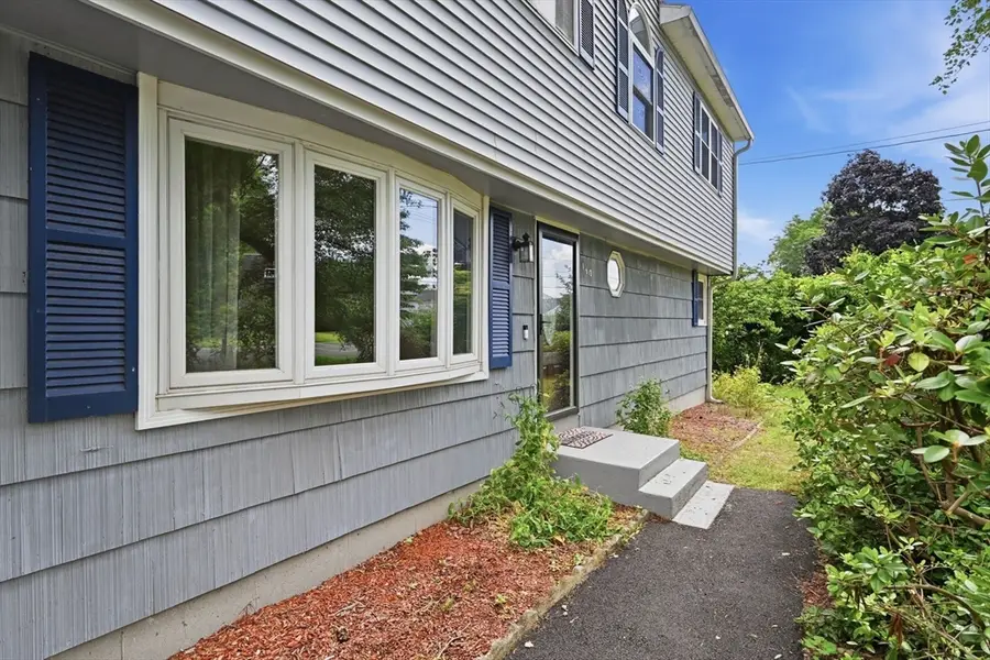 160 East St, South Hadley, MA 01075 - #2