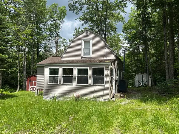 26 Bear Hill Rd, Hinsdale, MA 01235